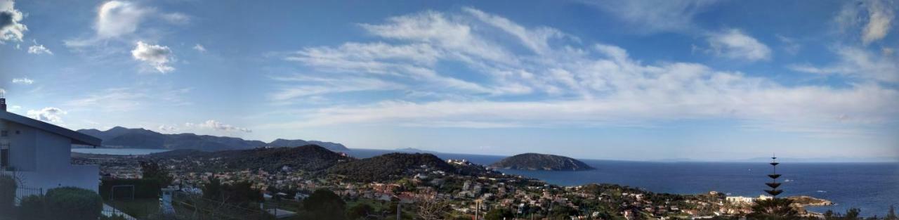 בית הארחה אנביסוס 	Saronic View מראה חיצוני תמונה